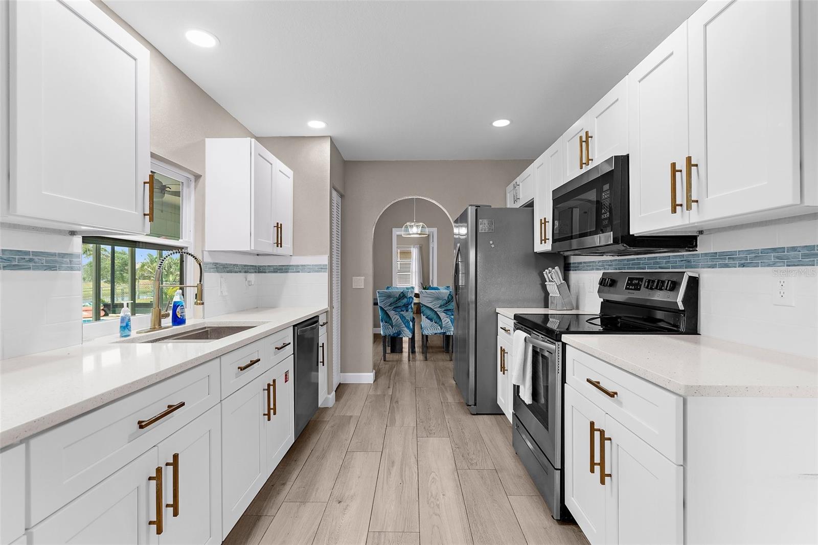 ROTONDA WEST PEBBLE BEACH - Residential