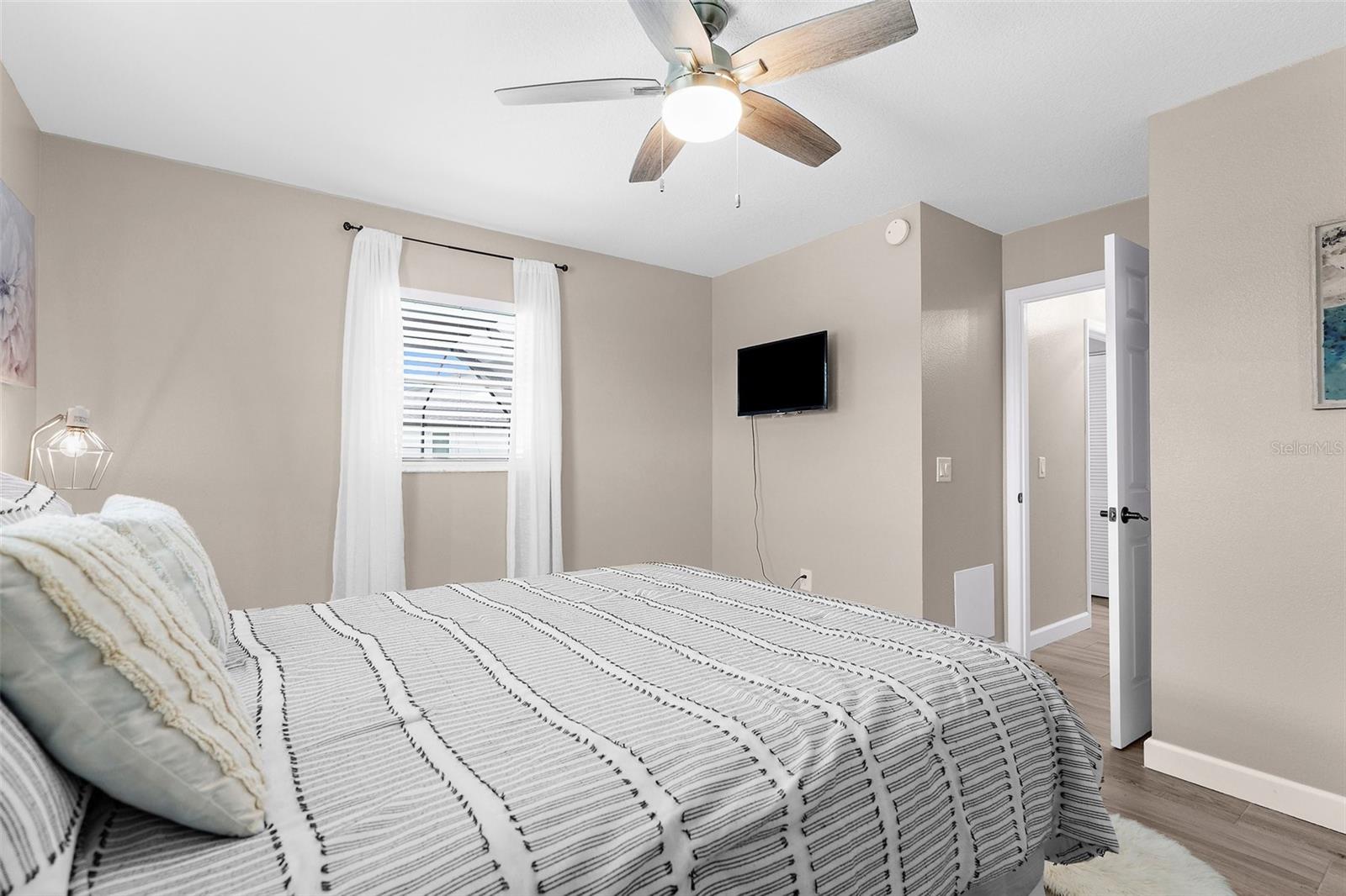 ROTONDA WEST PEBBLE BEACH - Residential