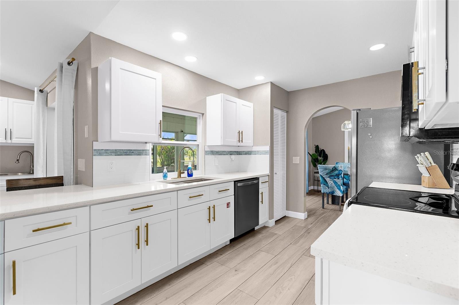 ROTONDA WEST PEBBLE BEACH - Residential