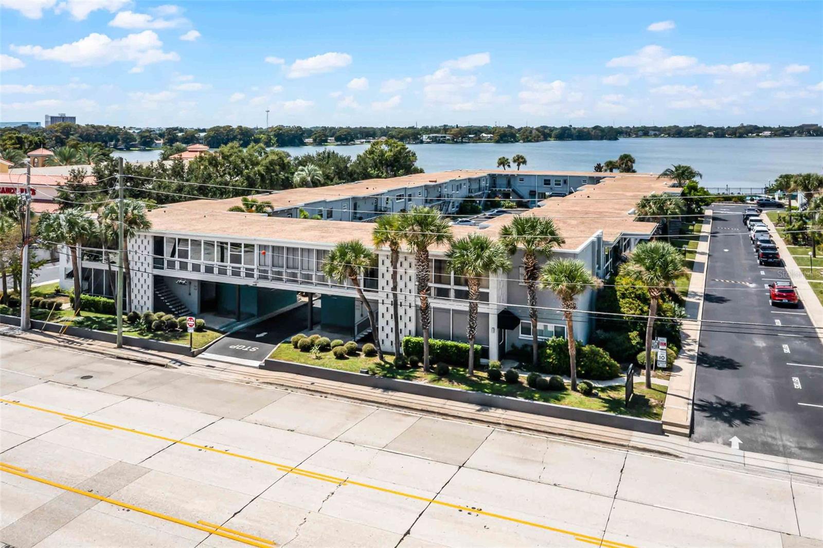 LAKE KILLARNEY CONDO - Residential