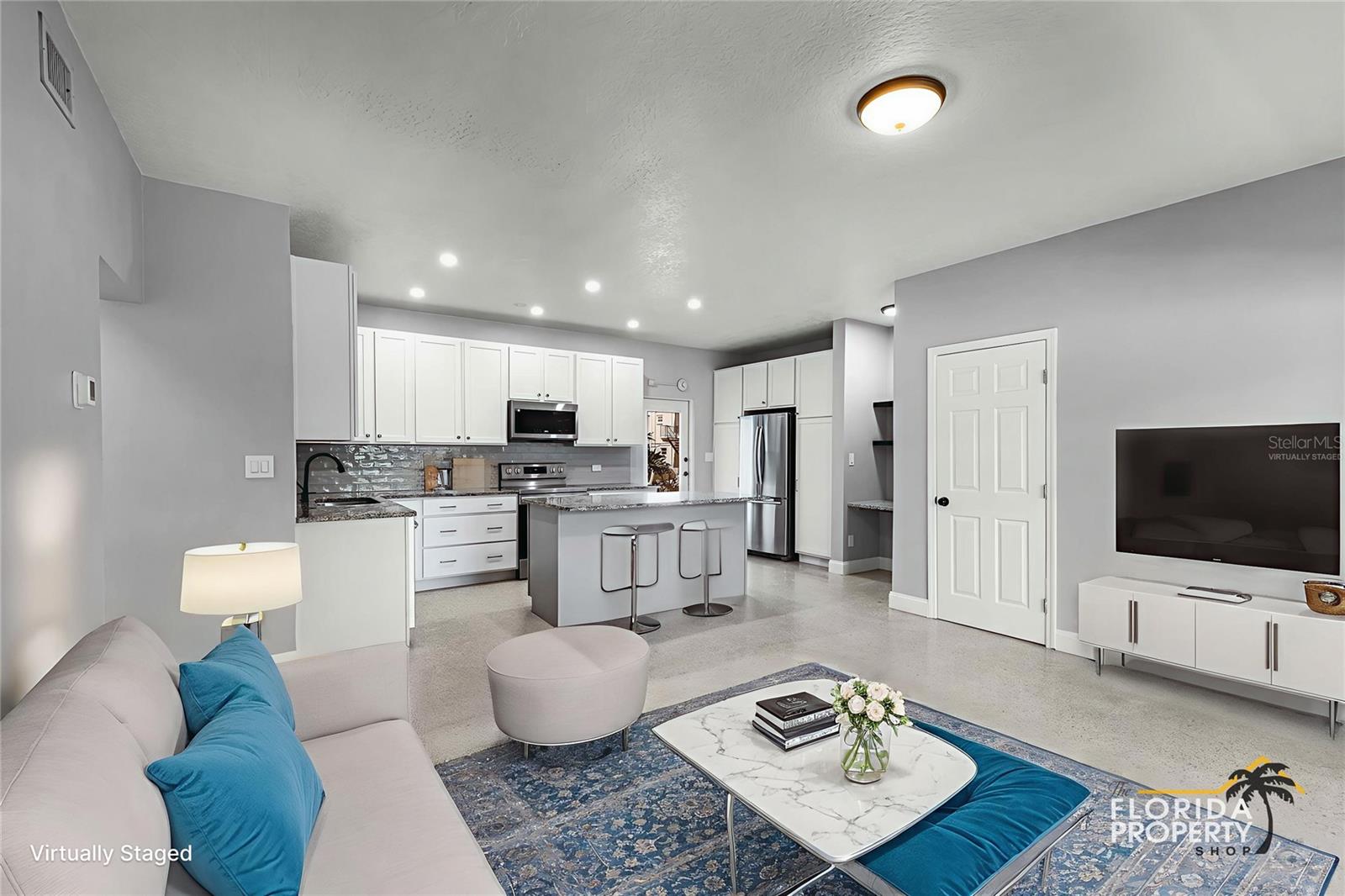 LAKE KILLARNEY CONDO - Residential