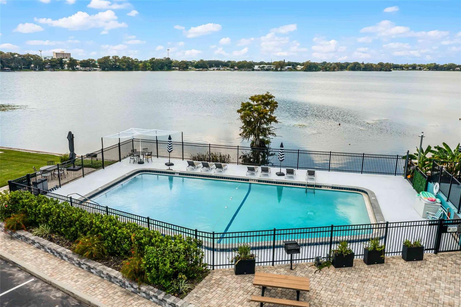 LAKE KILLARNEY CONDO - Residential