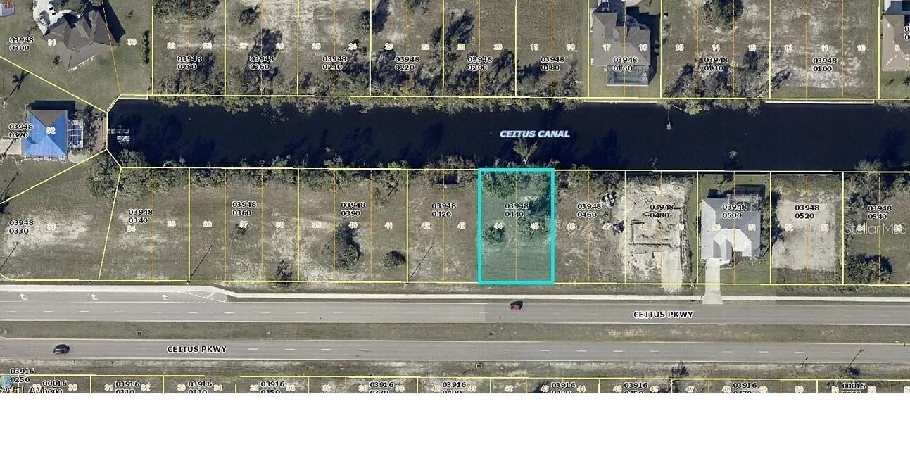 CAPE CORAL - Land