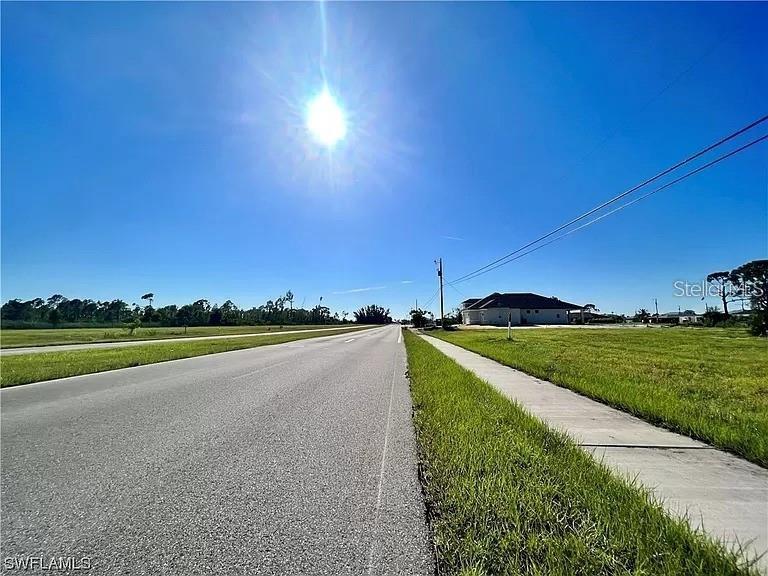 CAPE CORAL - Land
