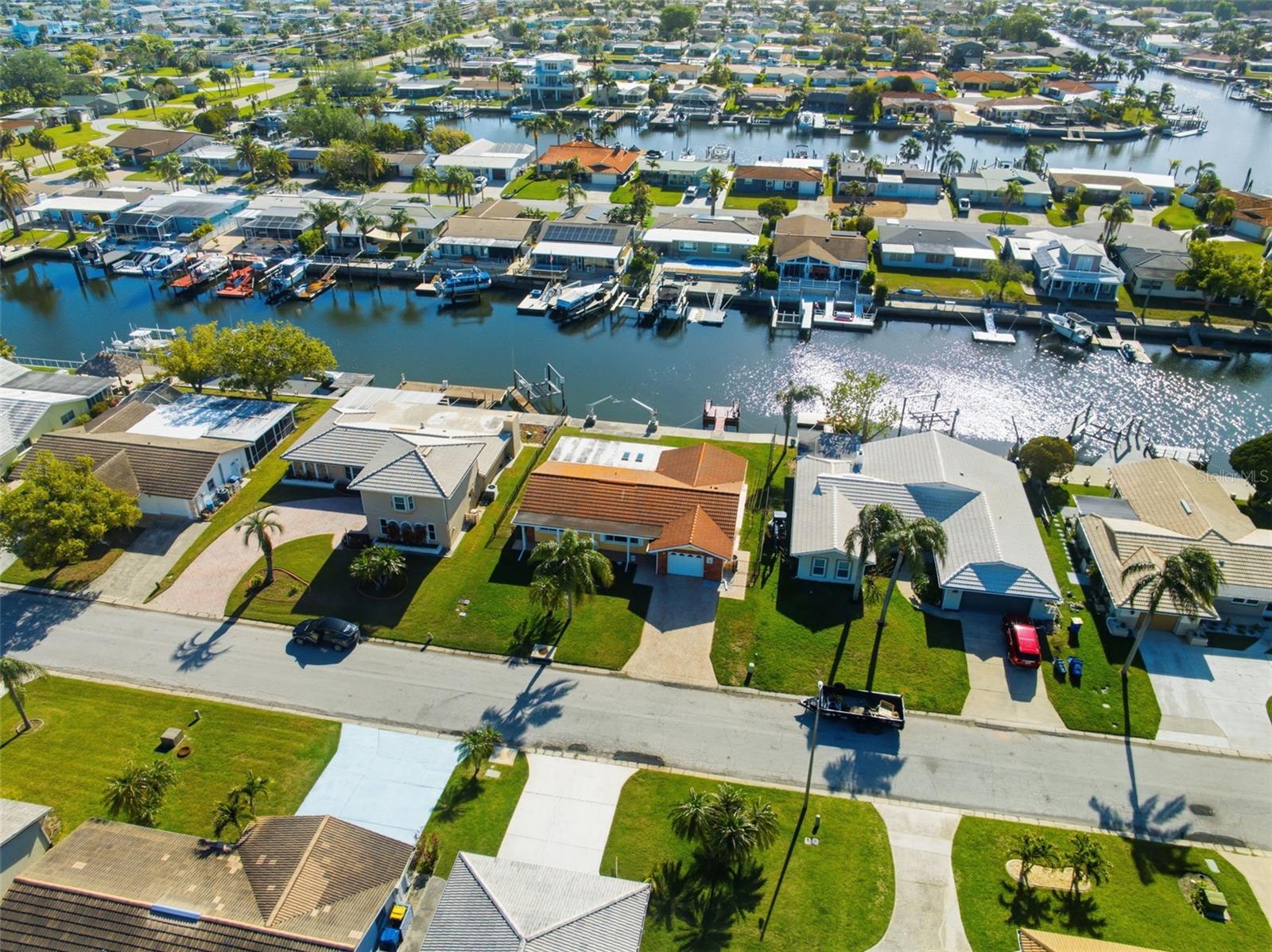 FLOR A MAR - Residential