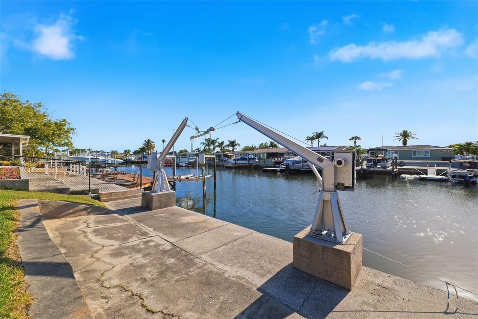 FLOR A MAR - Residential