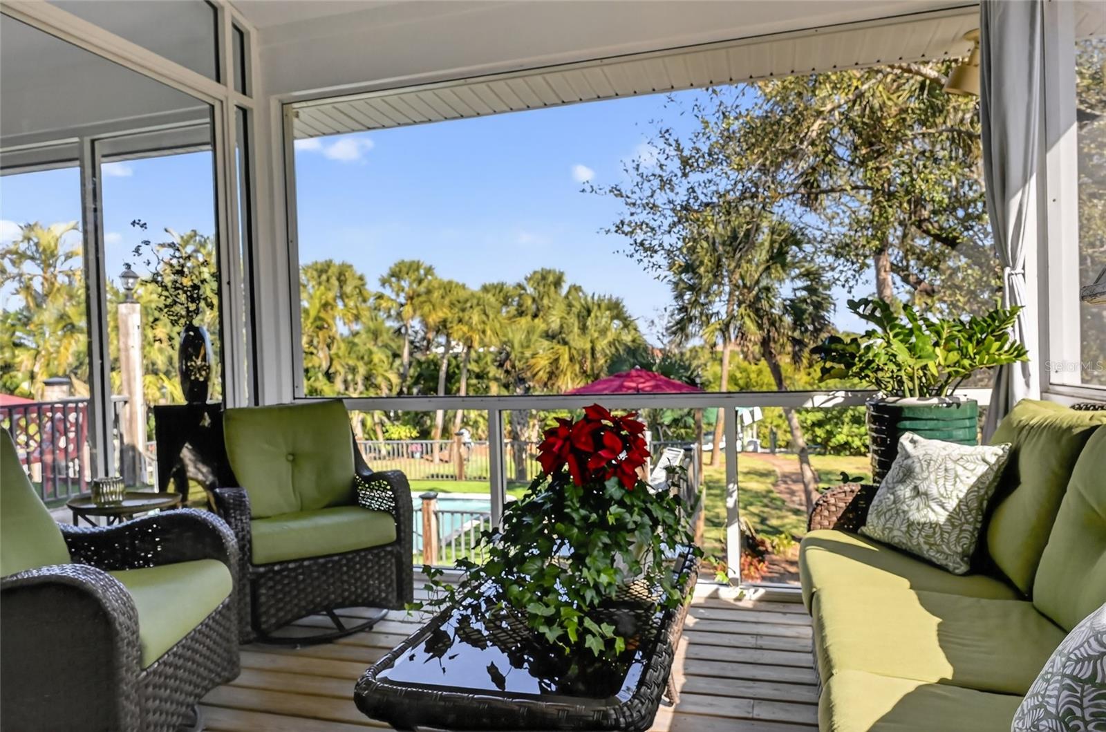 CORAL COVE - Residential