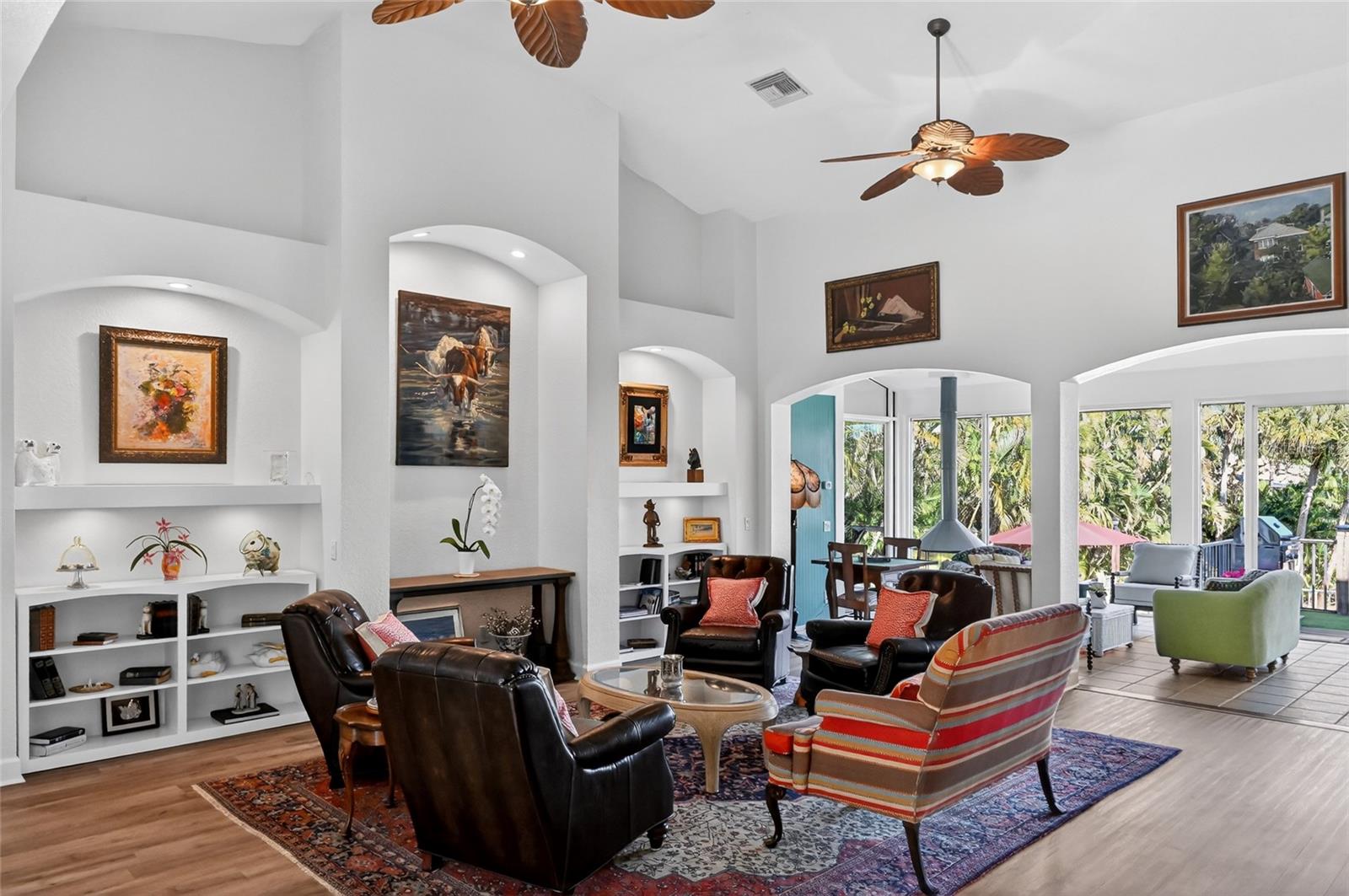 CORAL COVE - Residential