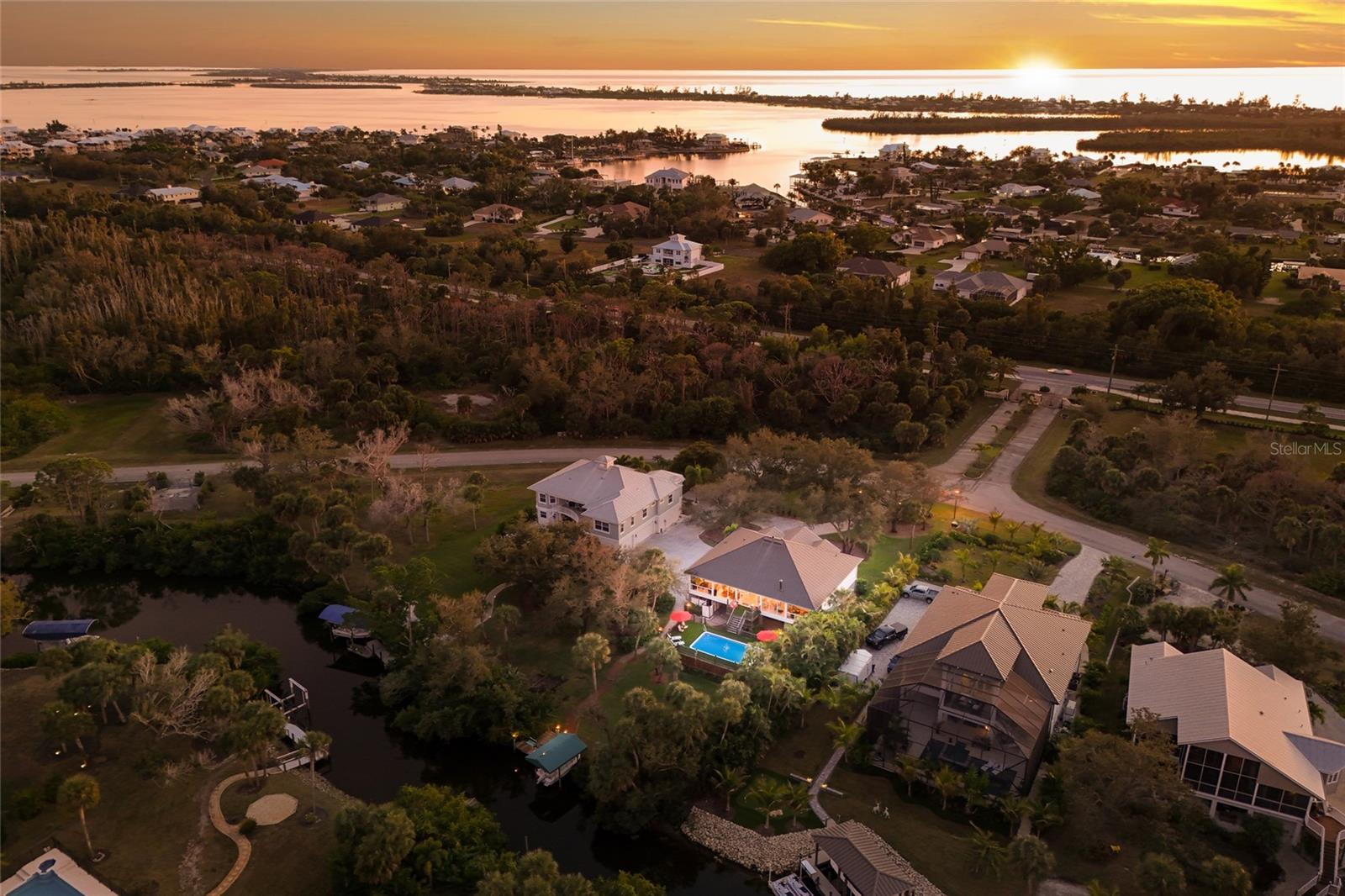 CORAL COVE - Residential