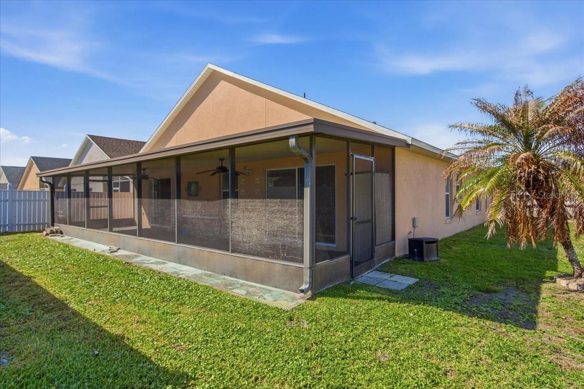 VILLAS AT HERITAGE PLACE 50 27 - Residential