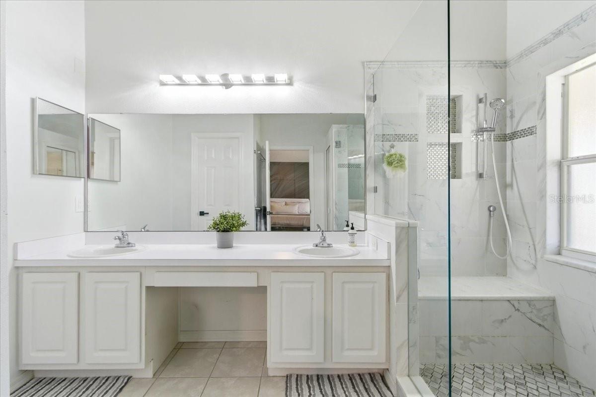 VILLAS AT HERITAGE PLACE 50 27 - Residential