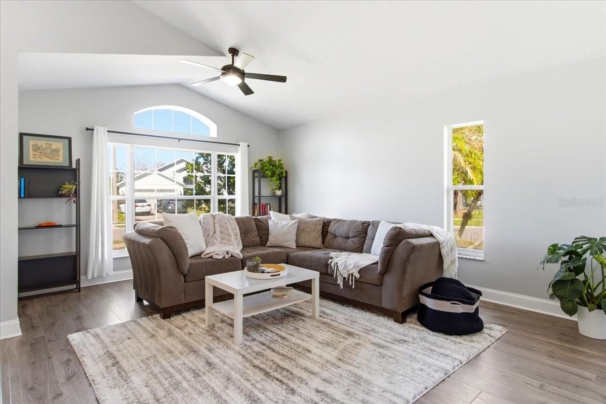 VILLAS AT HERITAGE PLACE 50 27 - Residential