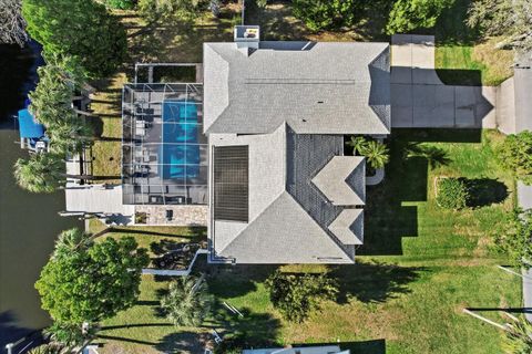 A home in CRYSTAL RIVER