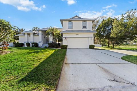 A home in CRYSTAL RIVER