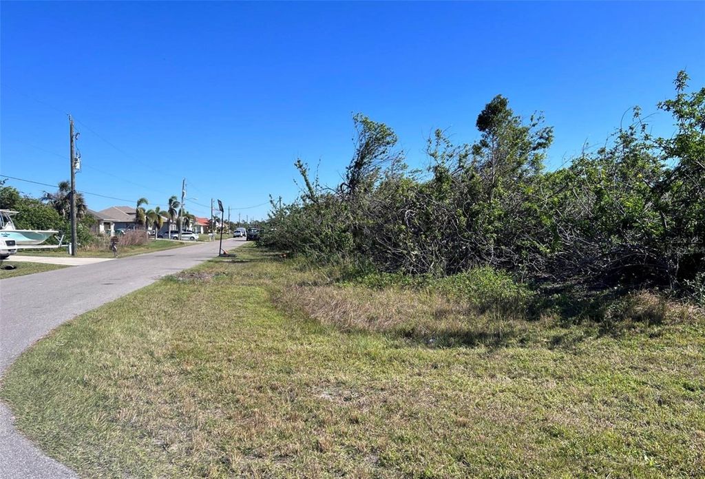 Photo of 15531 Aqua Circle, Port Charlotte, FL 33981 (MLS # D6138550)