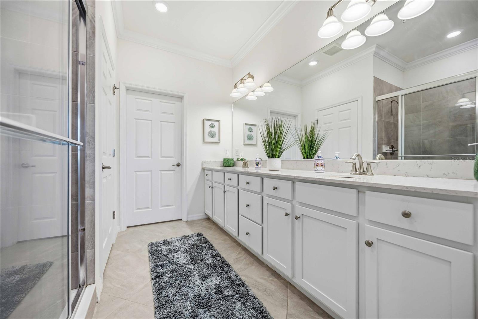 SARASOTA NATIONAL - Residential