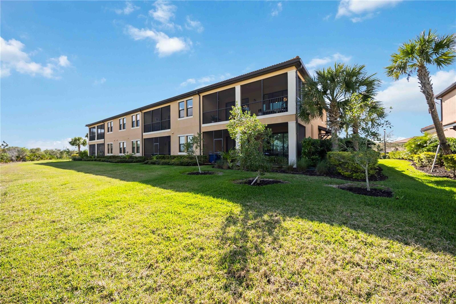 SARASOTA NATIONAL - Residential