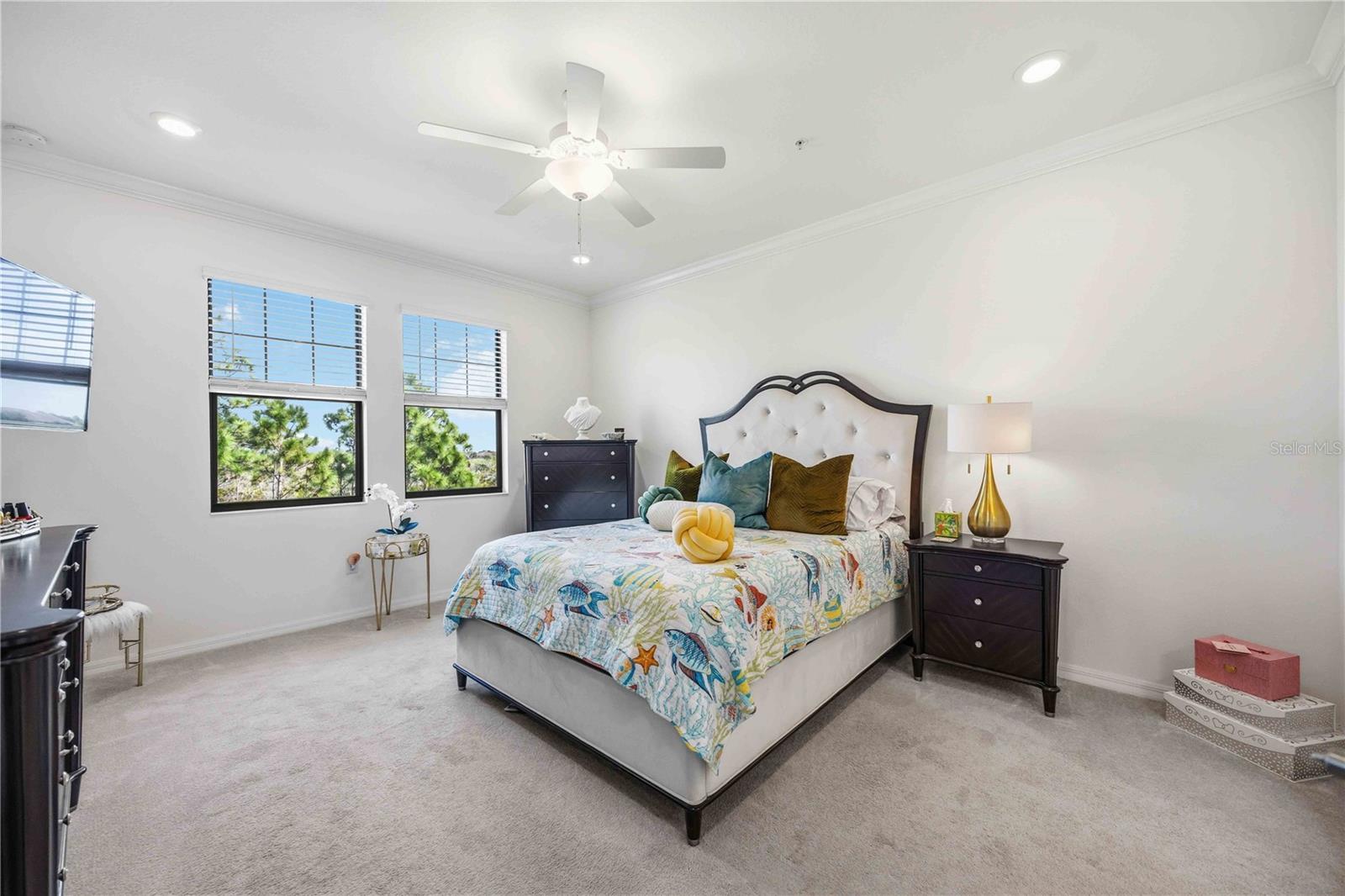 SARASOTA NATIONAL - Residential