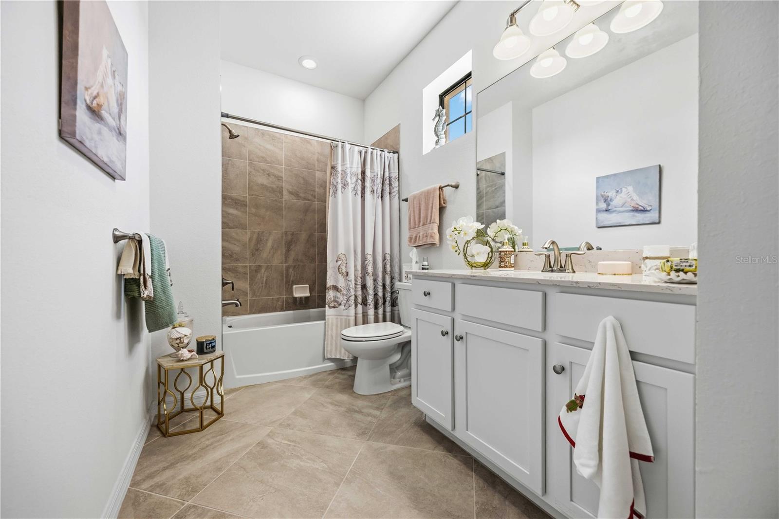 SARASOTA NATIONAL - Residential