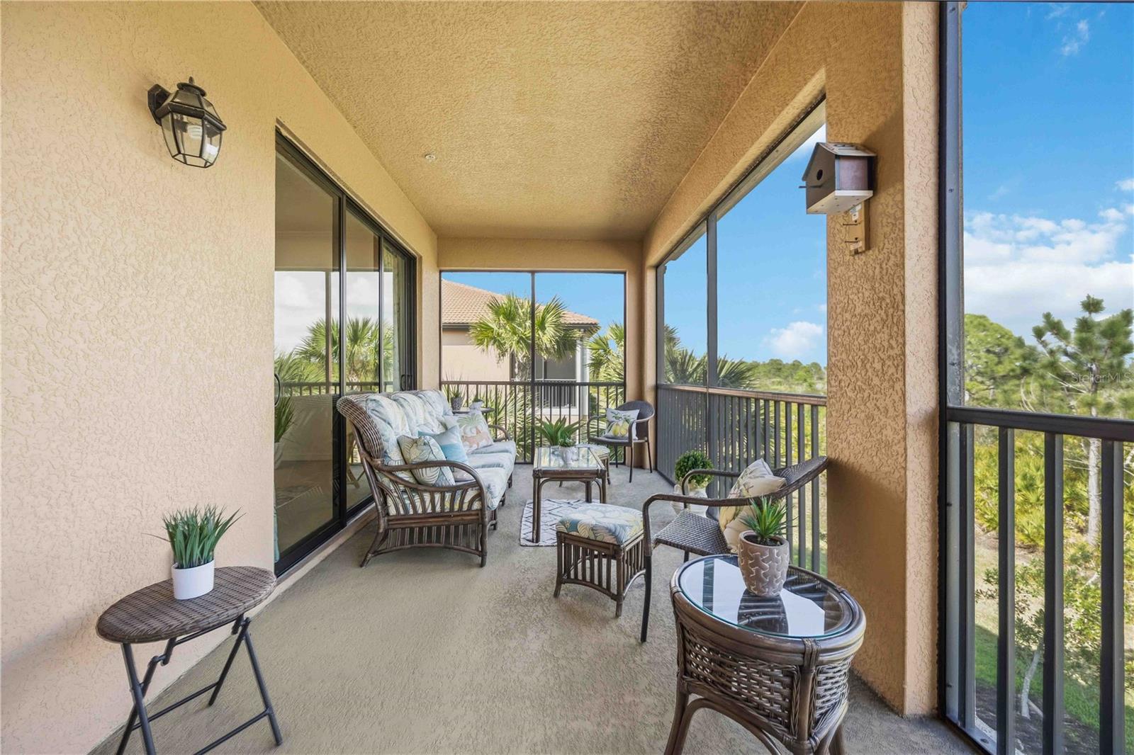 SARASOTA NATIONAL - Residential