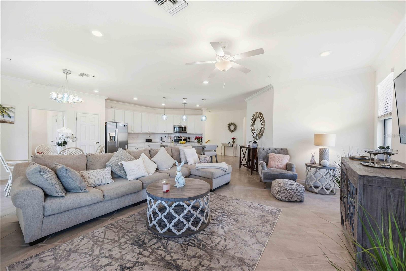 SARASOTA NATIONAL - Residential