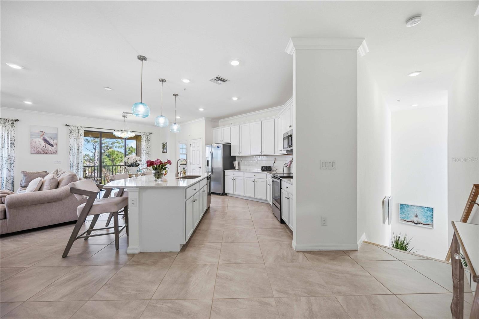 SARASOTA NATIONAL - Residential