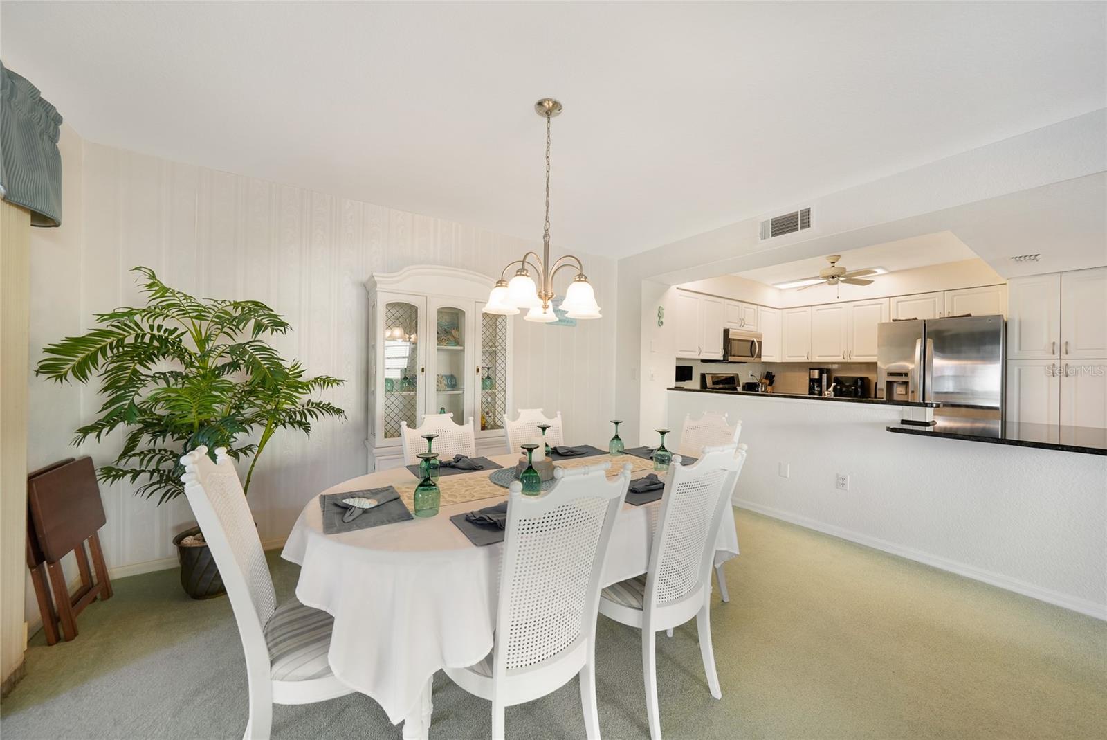 SPINNAKER POINT - Residential