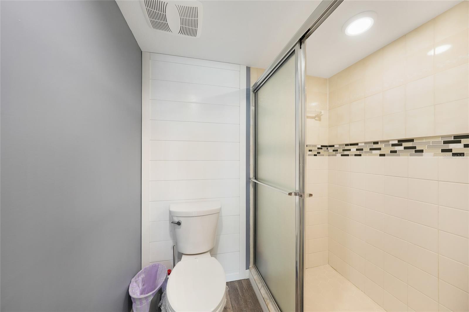 SPINNAKER POINT - Residential