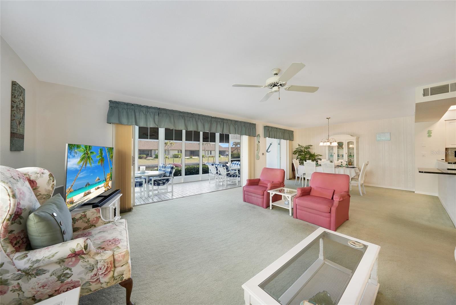 SPINNAKER POINT - Residential