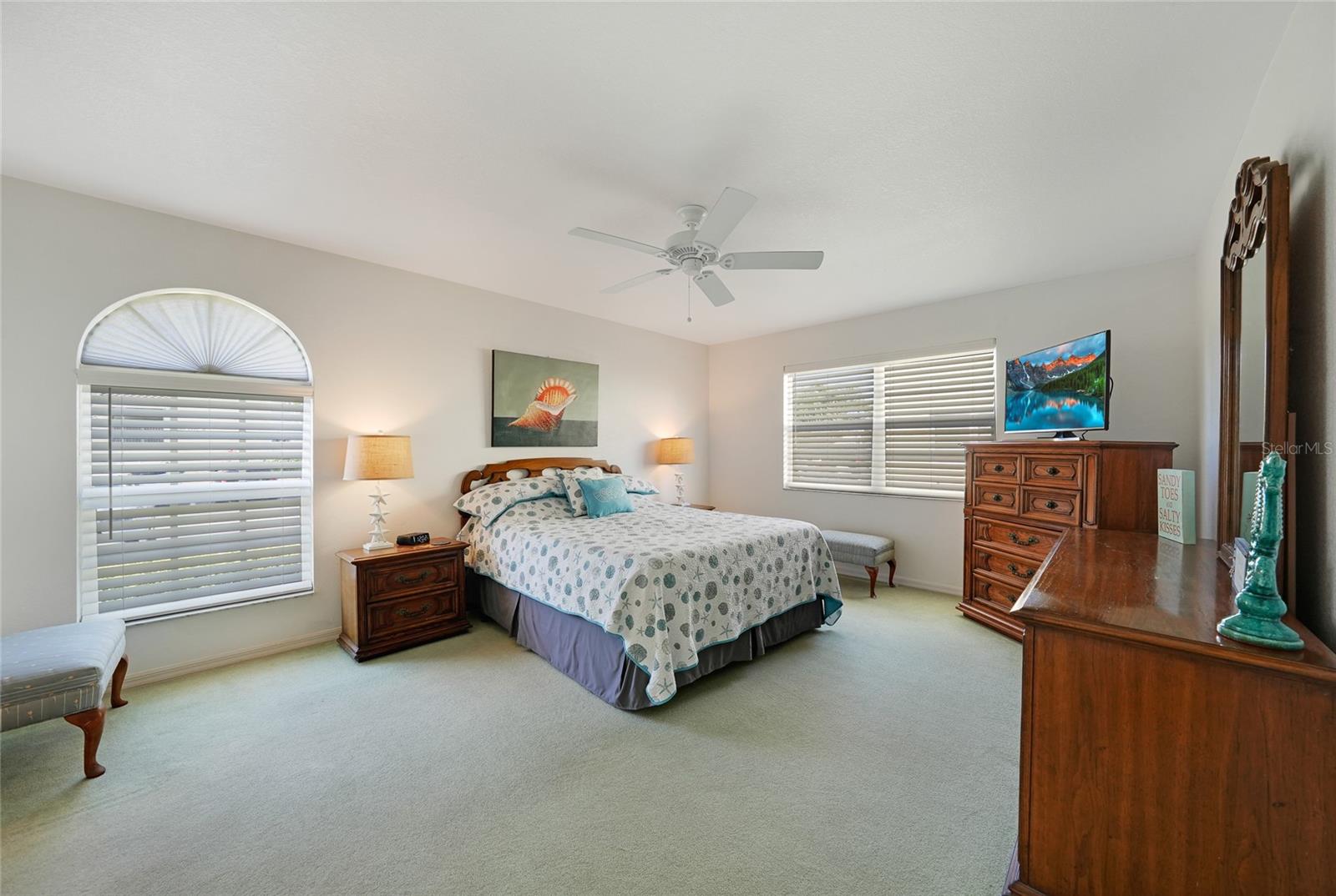 SPINNAKER POINT - Residential