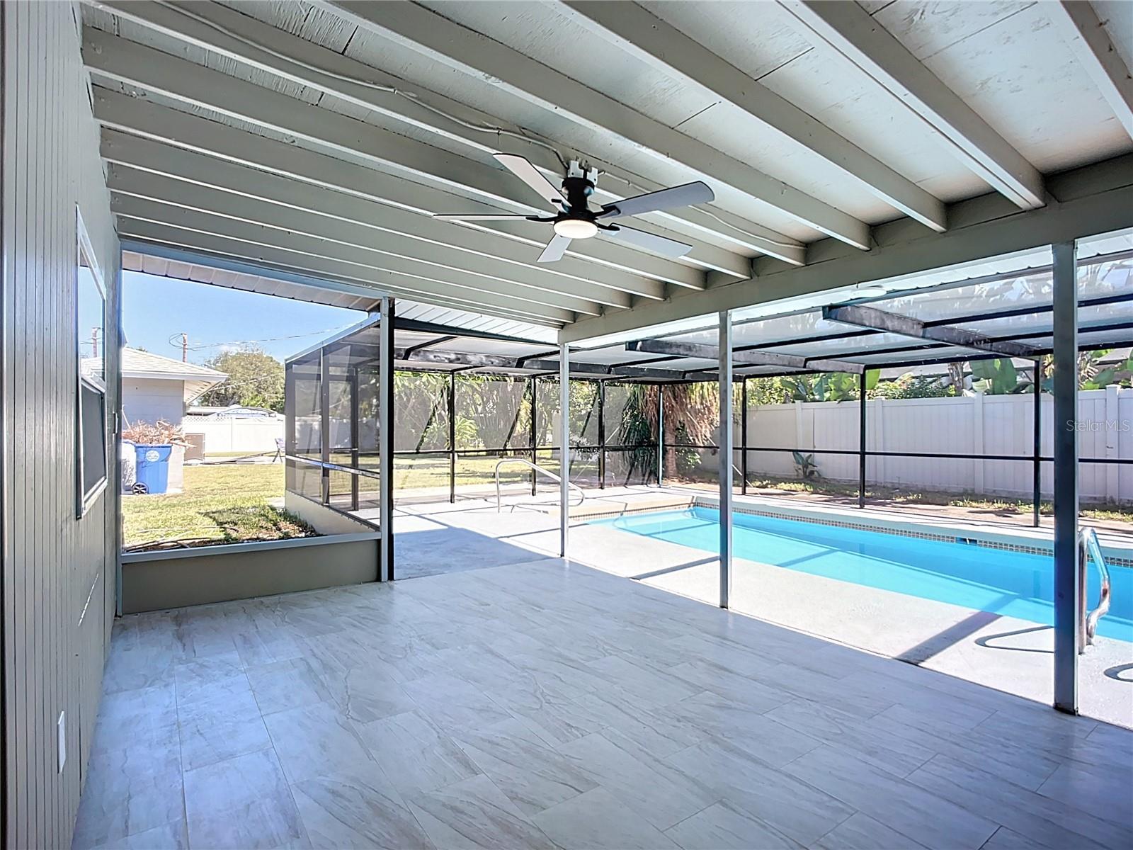 CASA DEL SOL FIFTH UNIT - Residential