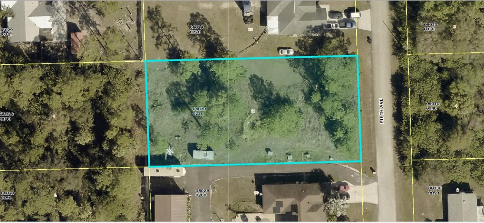 Ask about SELLER FINANCING options. Build your dream home on this spacious half-acre residential lot in the rapidly growing community of Lehigh Acres, Florida. Located on a quiet, paved street with established homes nearby, this oversized lot offers the perfect blend of privacy and accessibility.
Enjoy peaceful living with plenty of room for a large home, pool, garage, or garden. Just a short drive to shopping, dining, schools, golf courses, and parks. Convenient access to SR-82 and I-75 makes commuting to Fort Myers, beaches, and Southwest Florida International Airport easy.
Whether you're ready to build now or invest for the future, this property is a great opportunity in one of Lee County’s most desirable growth areas. Contact us today to secure your piece of paradise!