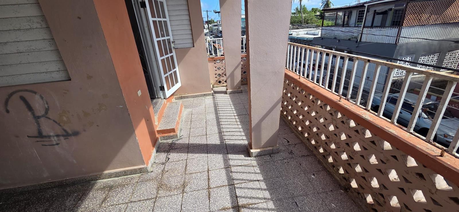 VILLA PALMERAS - Residential Income