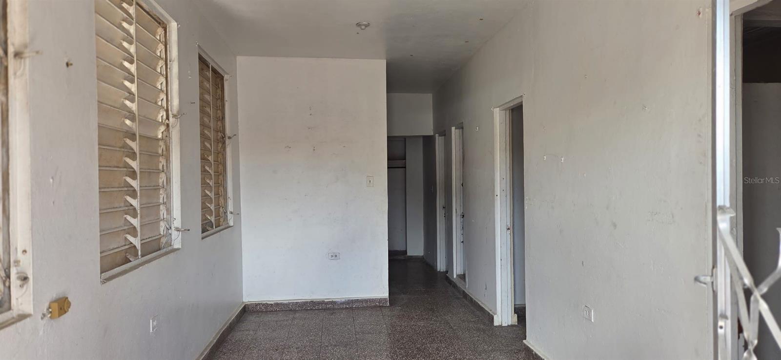 VILLA PALMERAS - Residential Income