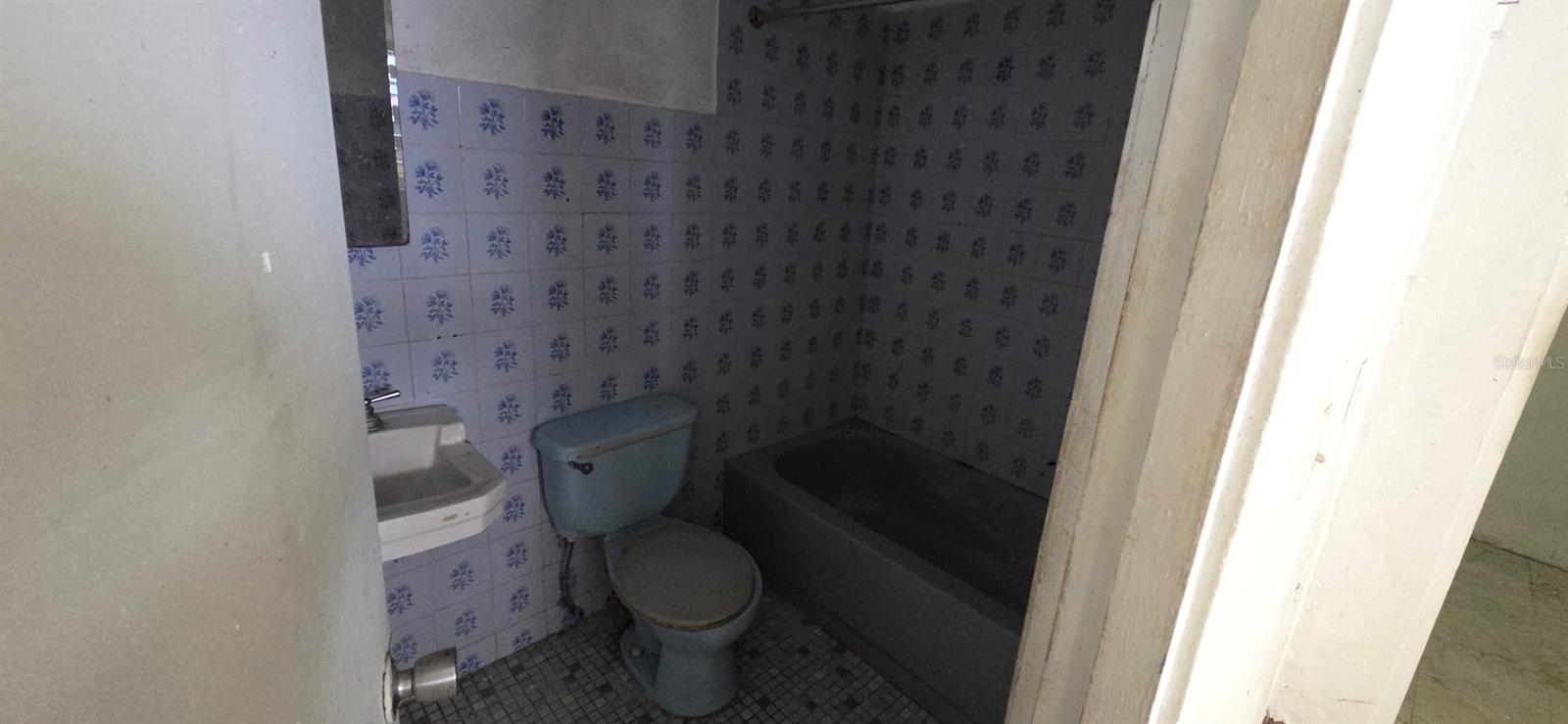 VILLA PALMERAS - Residential Income