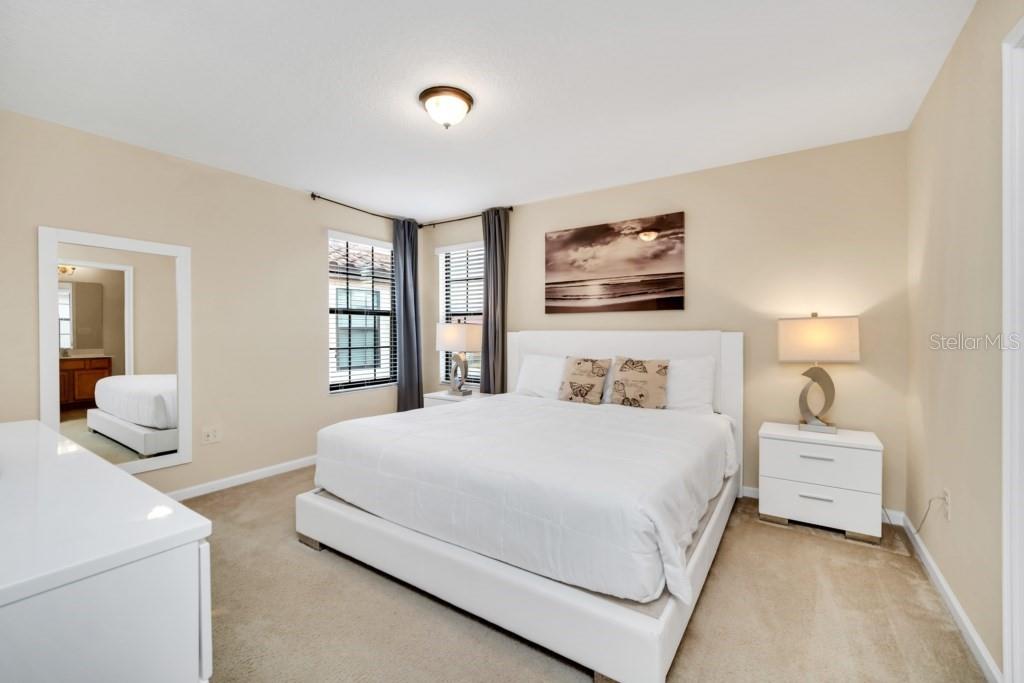 VERANDA PALMS PH 2A - Residential Lease