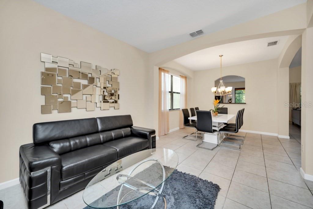 VERANDA PALMS PH 2A - Residential Lease