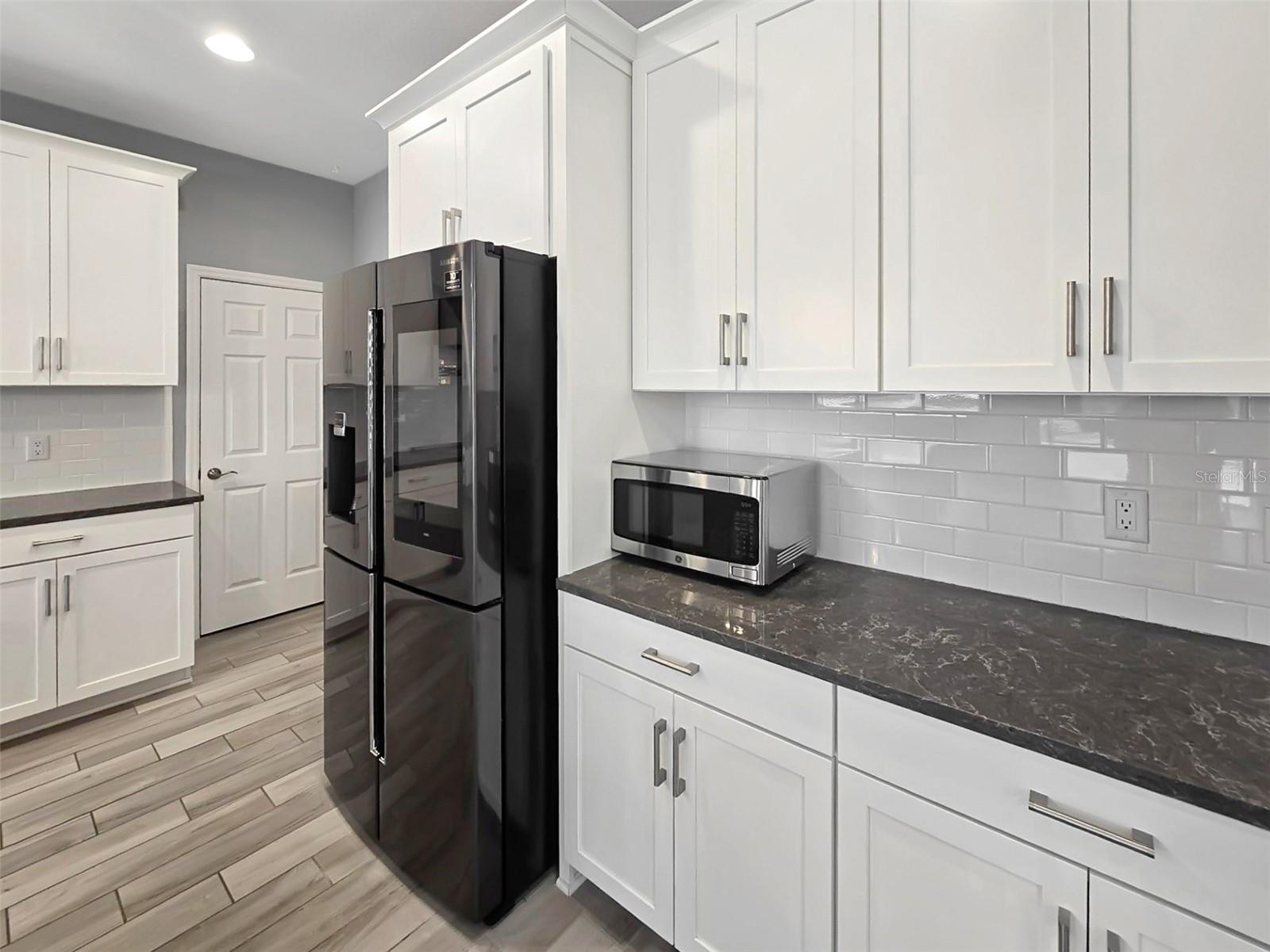 CREEKWOOD TOWNHOMES - Residential Lease