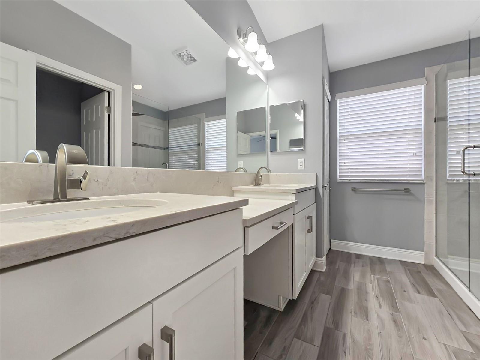 CREEKWOOD TOWNHOMES - Residential Lease