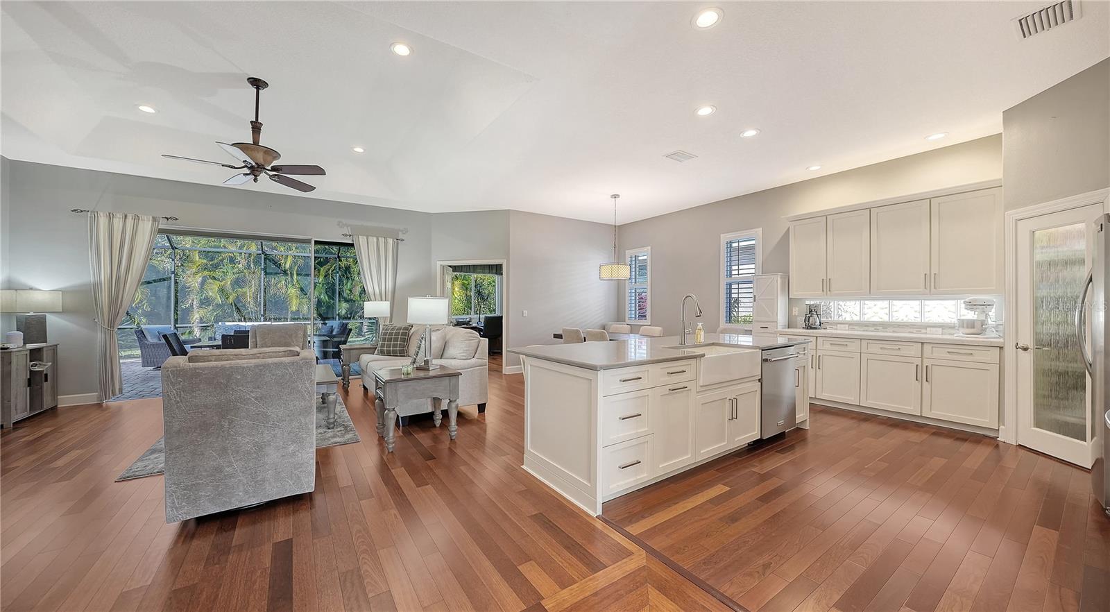 767 FORDINGBRIDGE WAY