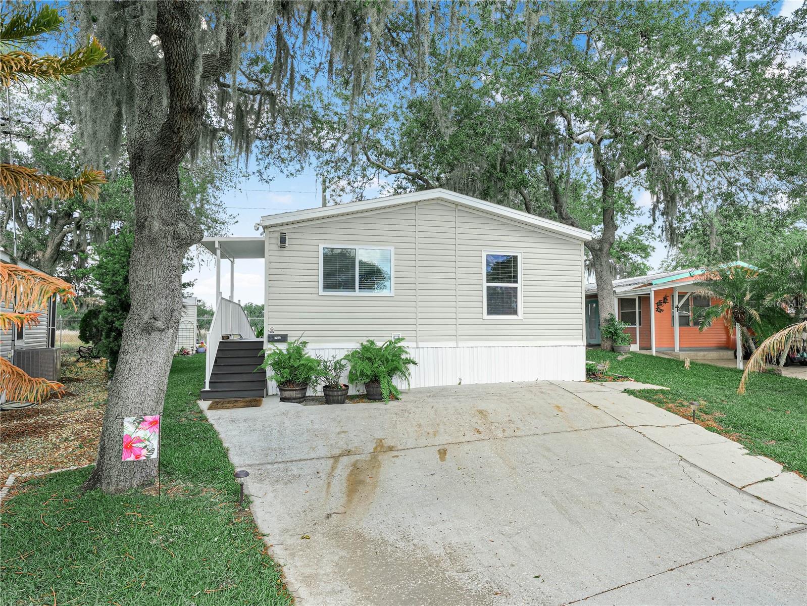 SADDLEBAG - Residential