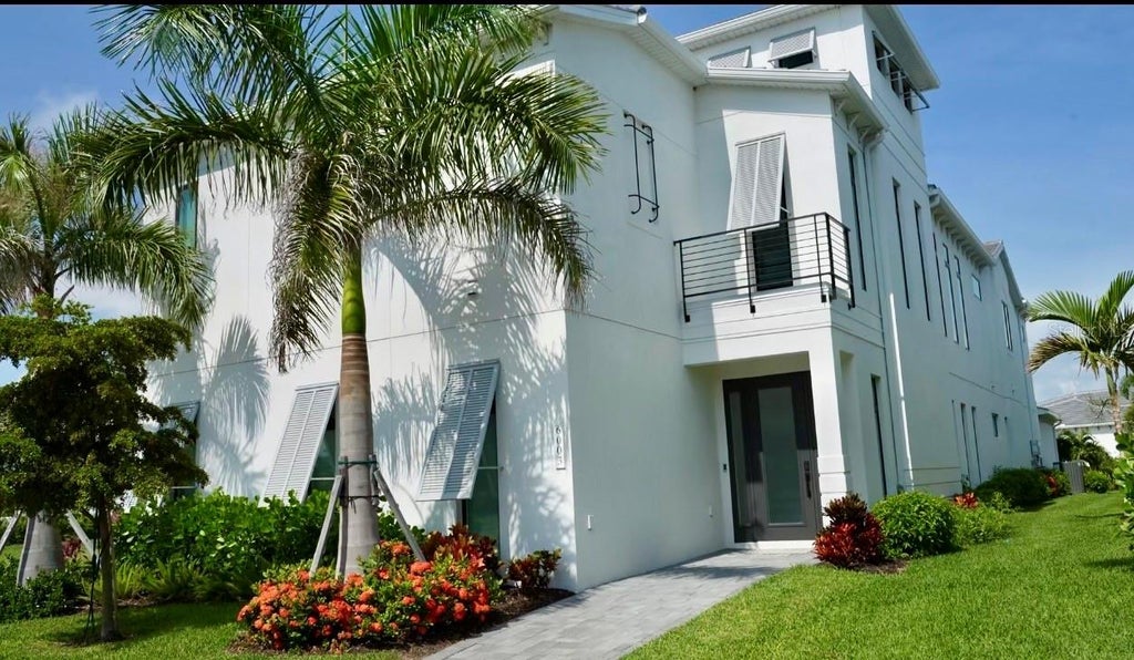 Photo of 6003 Cat Claw Lane, Bradenton, FL 34210 (MLS # C7528028)
