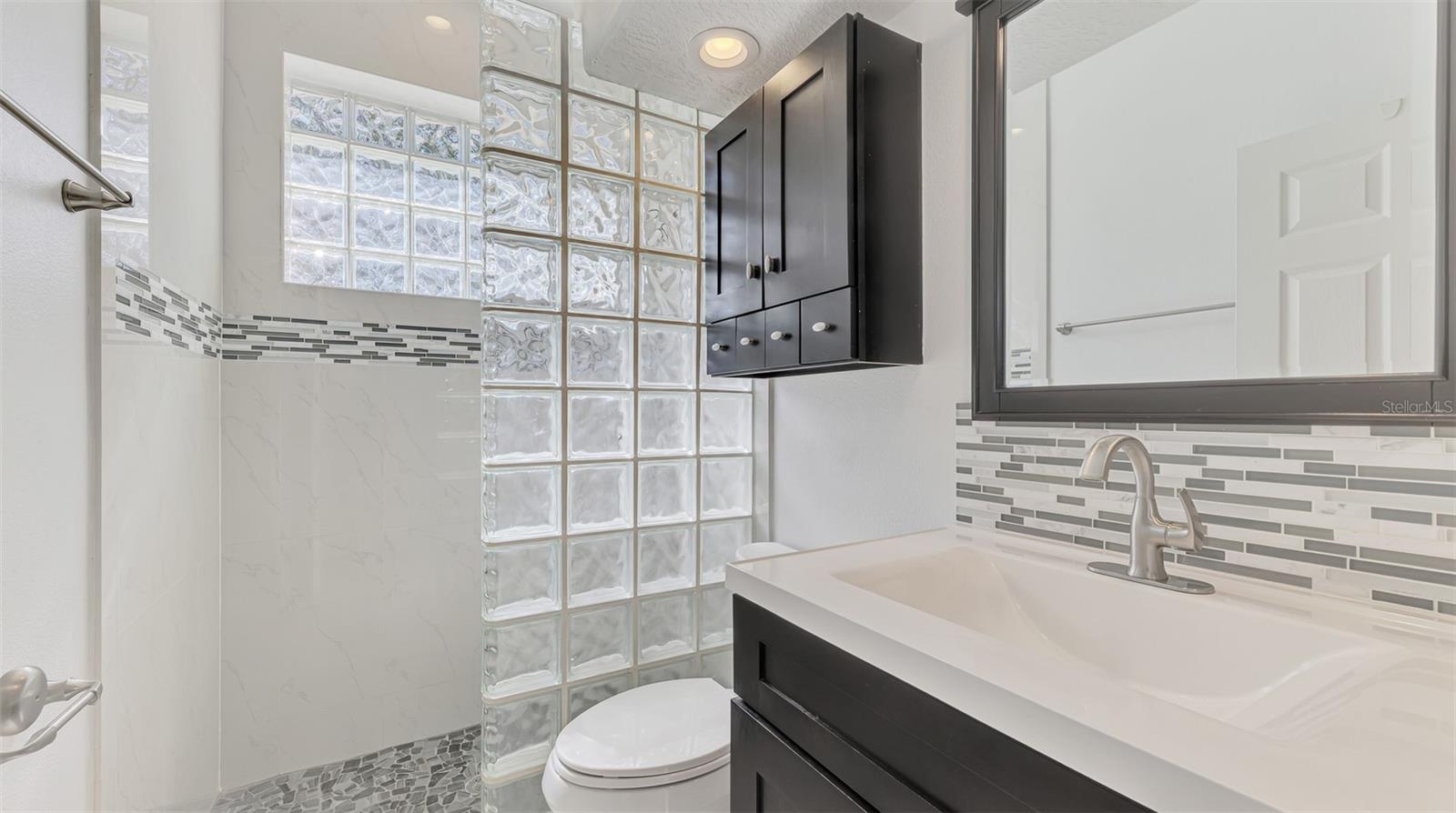 OAKLEAF - Residential