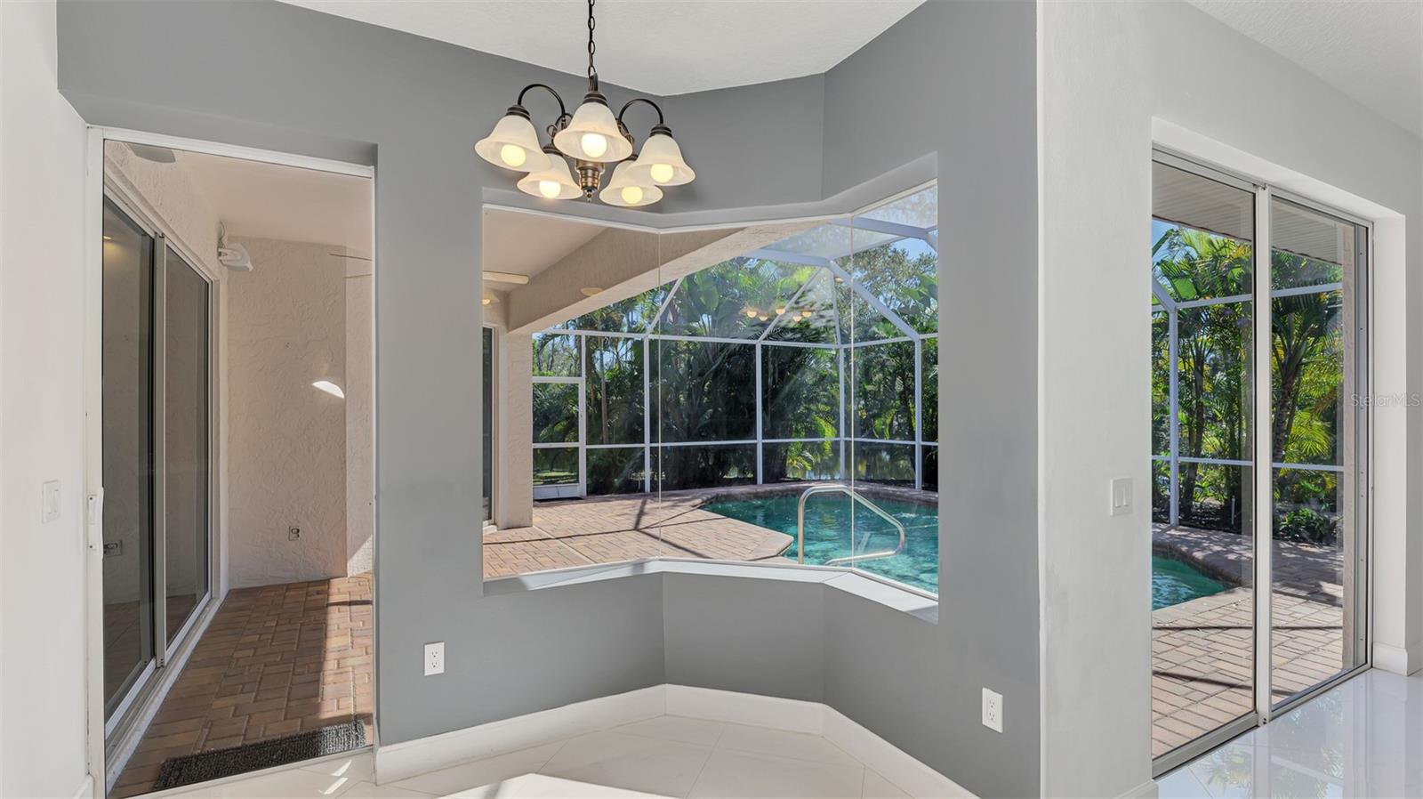 OAKLEAF - Residential