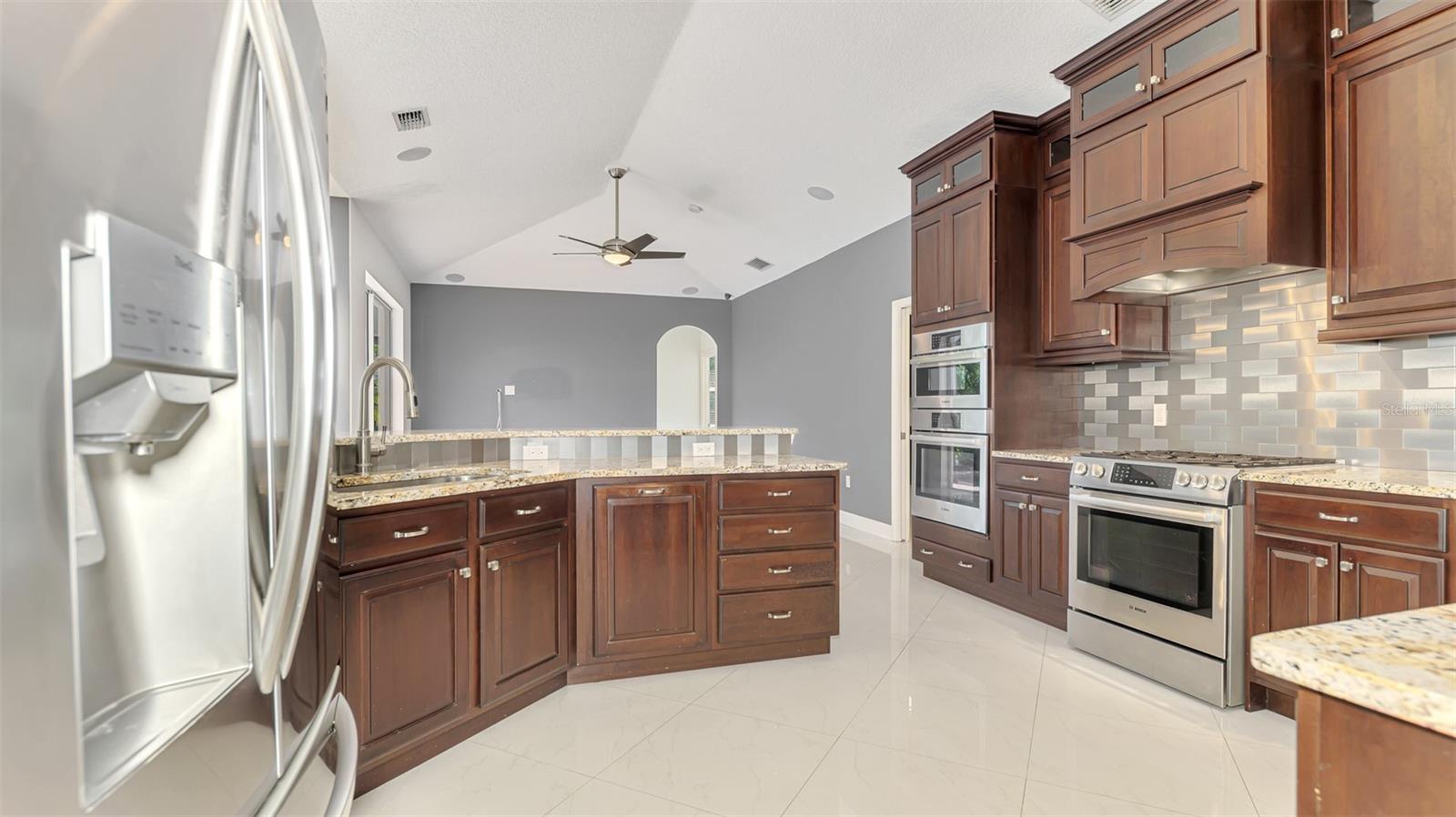 OAKLEAF - Residential