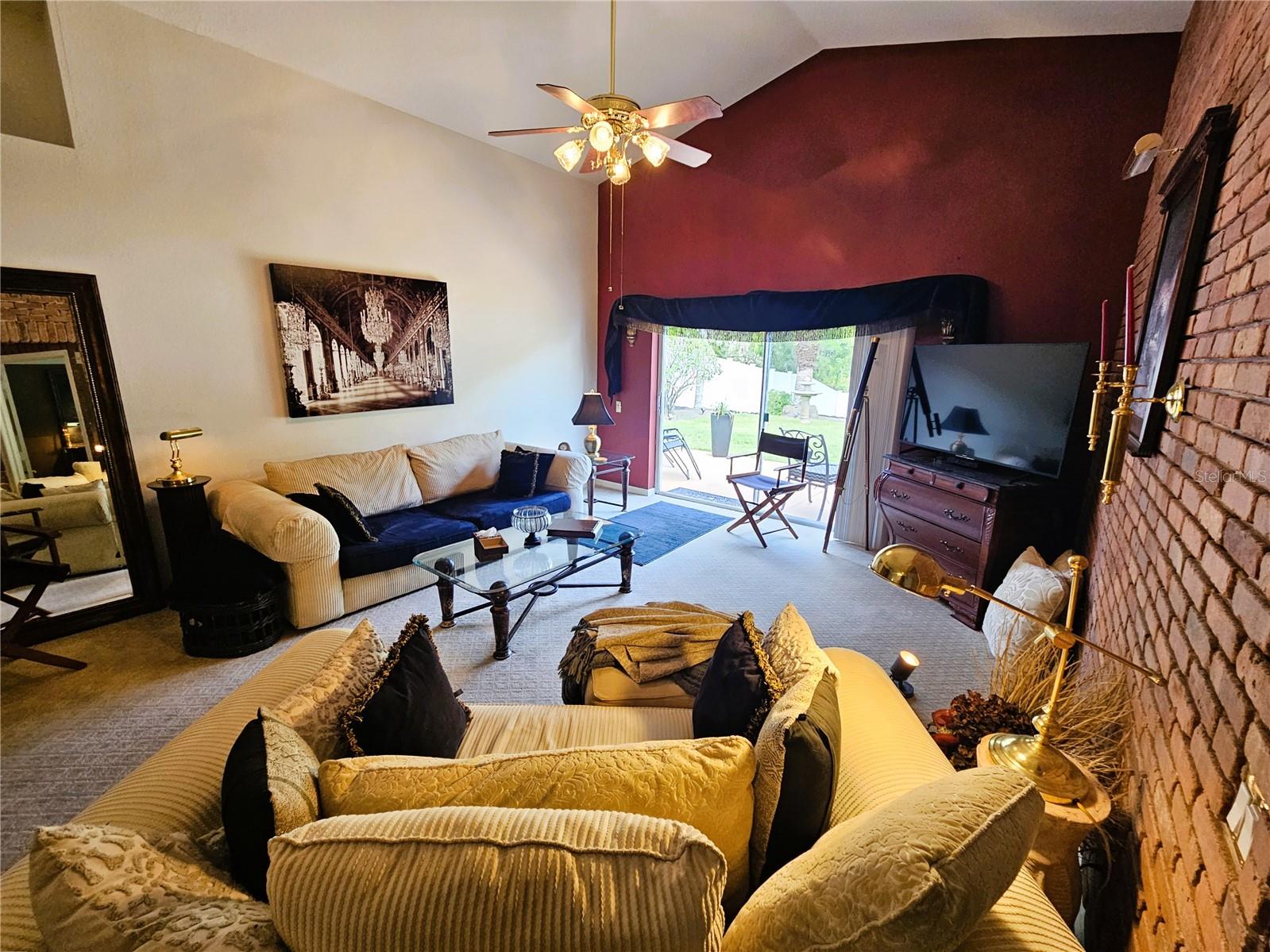 CALUSA TRACE UNIT IX PH II - Residential Lease