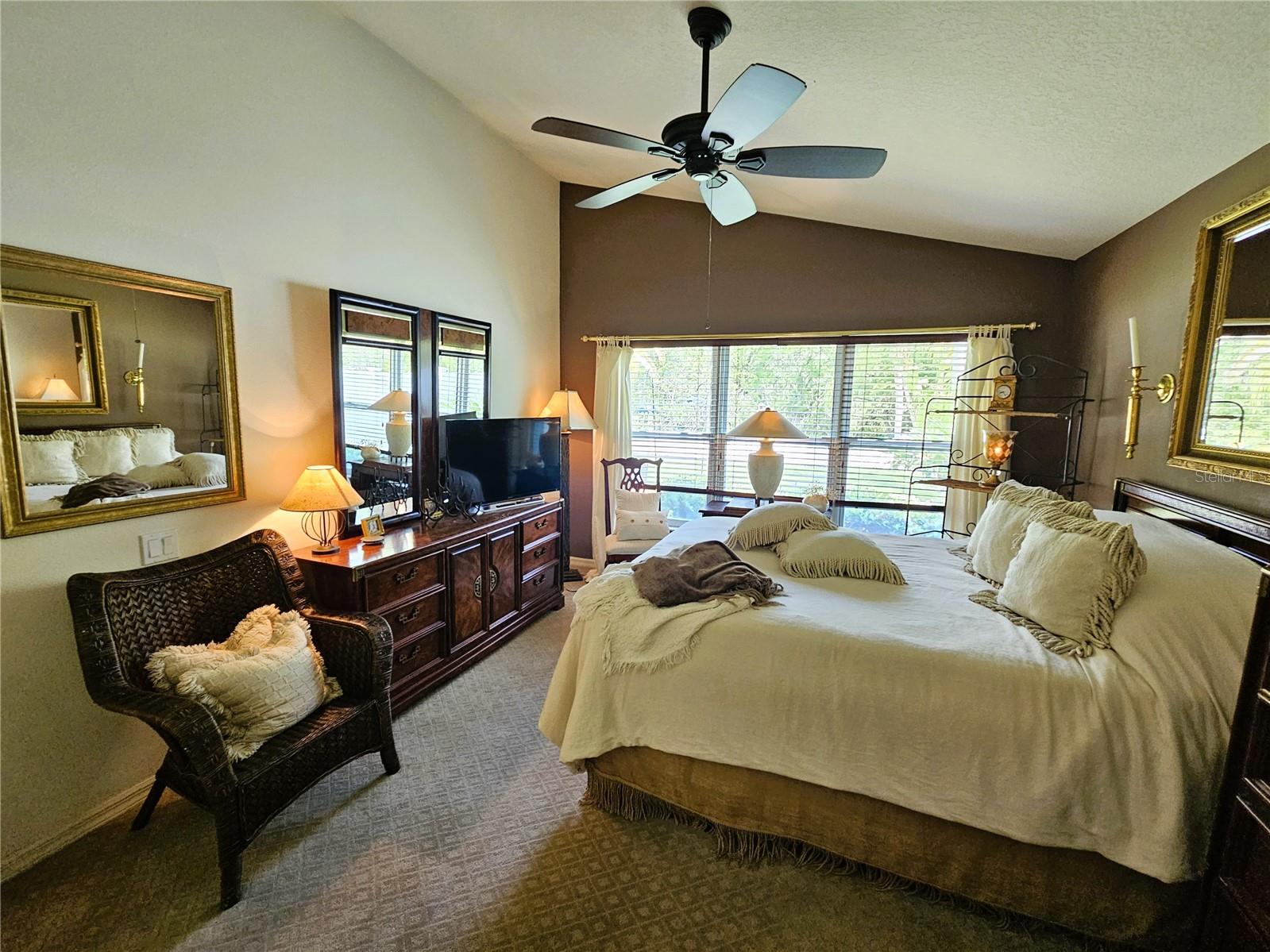 CALUSA TRACE UNIT IX PH II - Residential Lease