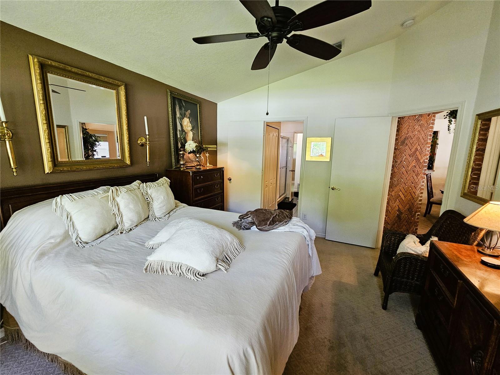 CALUSA TRACE UNIT IX PH II - Residential Lease