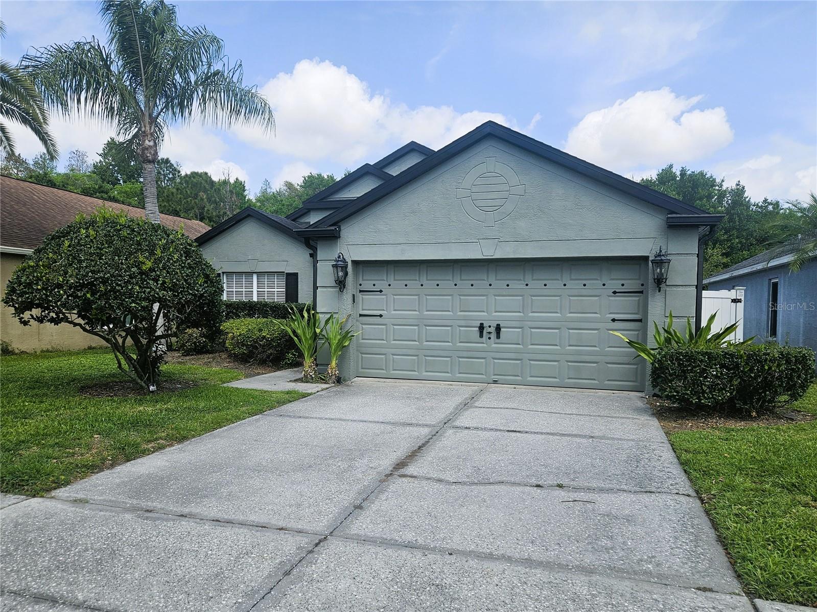 CALUSA TRACE UNIT IX PH II - Residential Lease