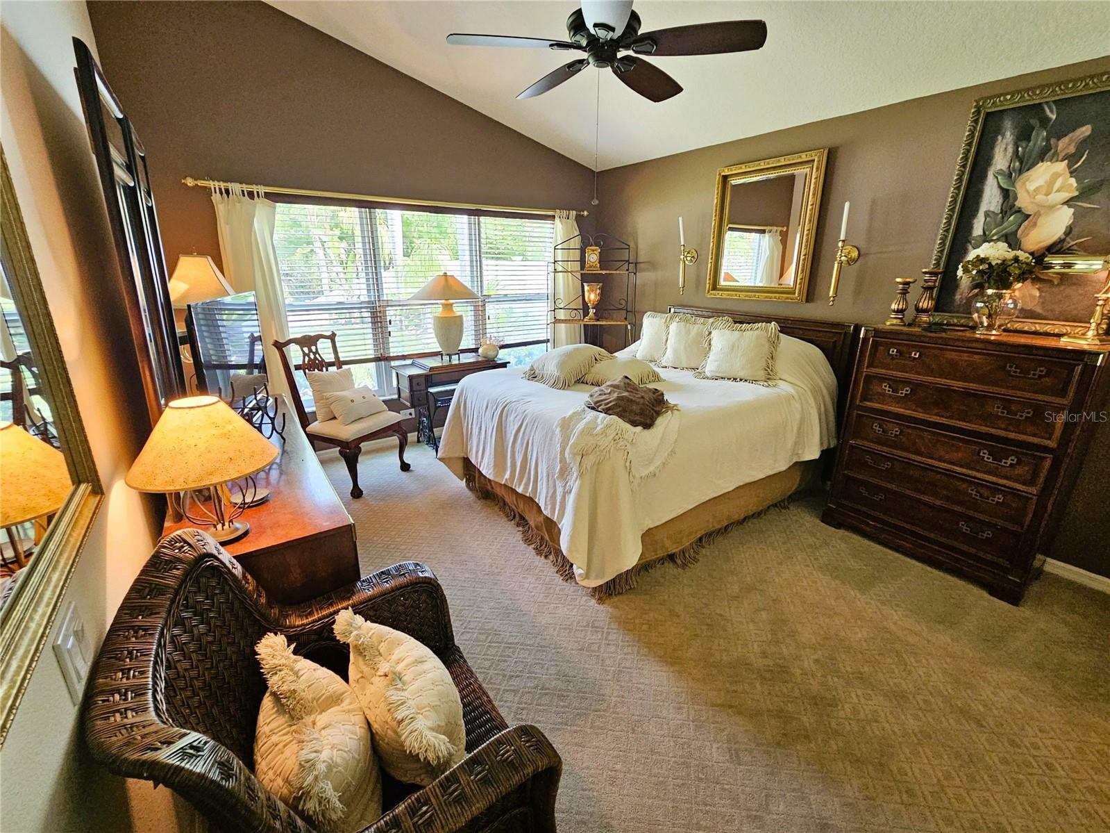 CALUSA TRACE UNIT IX PH II - Residential Lease